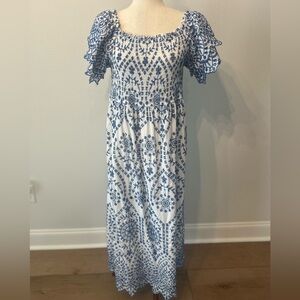 Chic Blue and White Maxi Dress